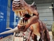 Ein riesiger Raubdinosaurier Spinosaurus Animatronik für Jurassic Park 3