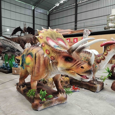 kaufen Vorausbestellter Vergnügungspark mustert Blinkendinosaurier Triceratops-Modell online manufacture