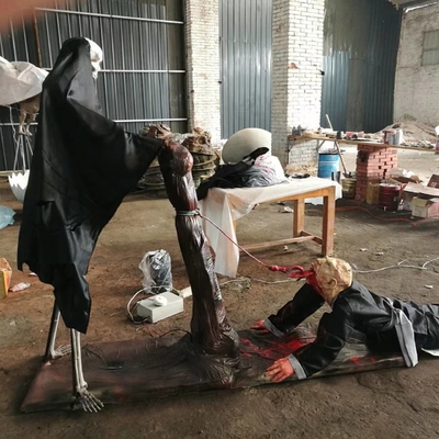 Horror-Animation verfolgt Halloween-Dekorationen Mansion Yard angepasste lebensgroße Party