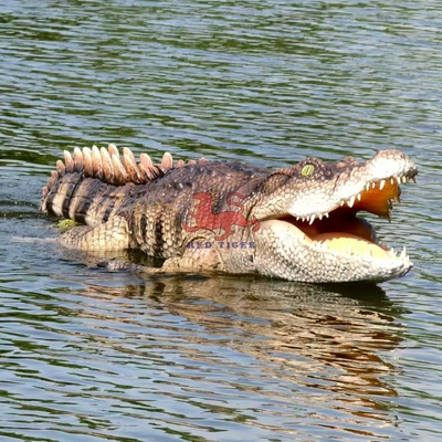 Neuer realistischer, animatronischer Fernbedienungsroboter Schwimmerkrokodil