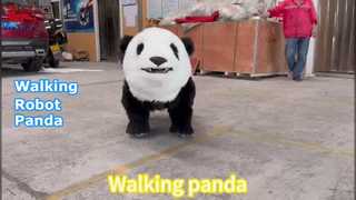 Realistische Laufroboter-Panda-Fernbedienung